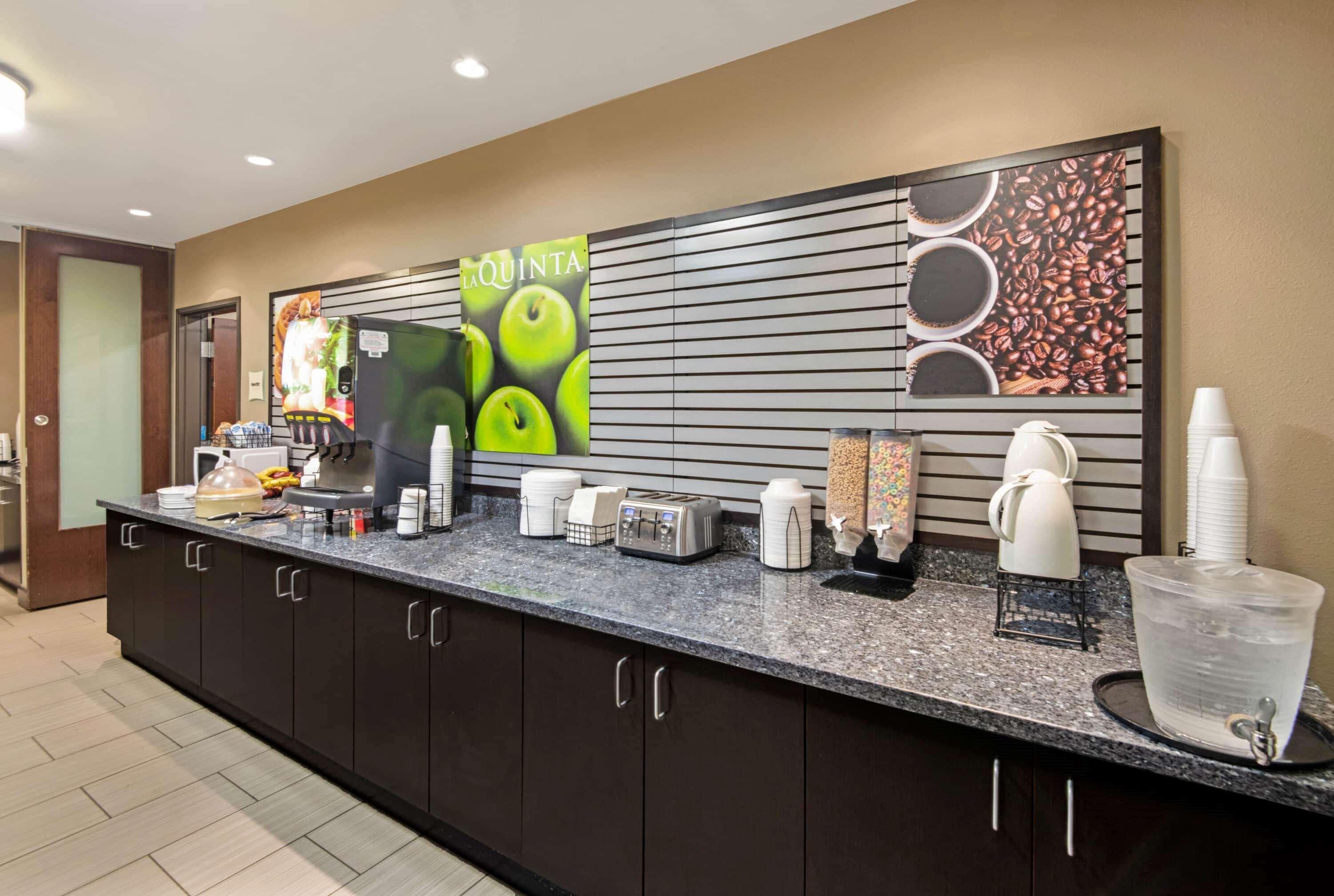 La Quinta Inn & Suites By Wyndham Durant Esterno foto